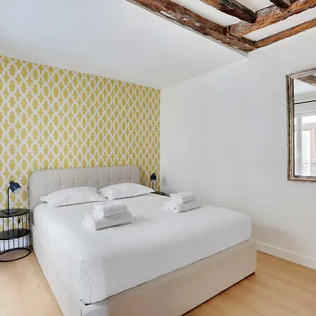 Apartamento Montgolfier París